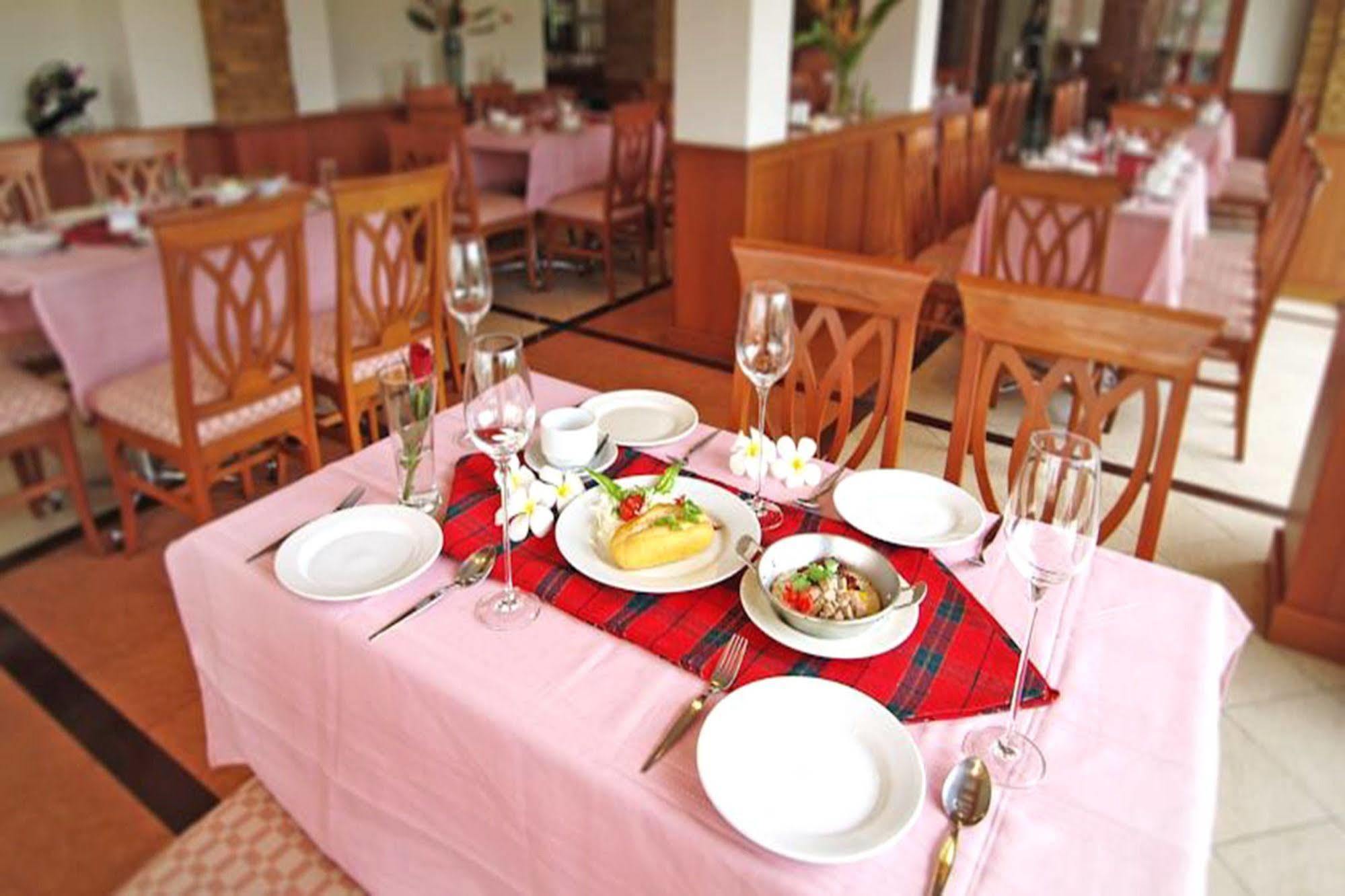 Kieng Piman Hotel Mukdahan Exterior foto
